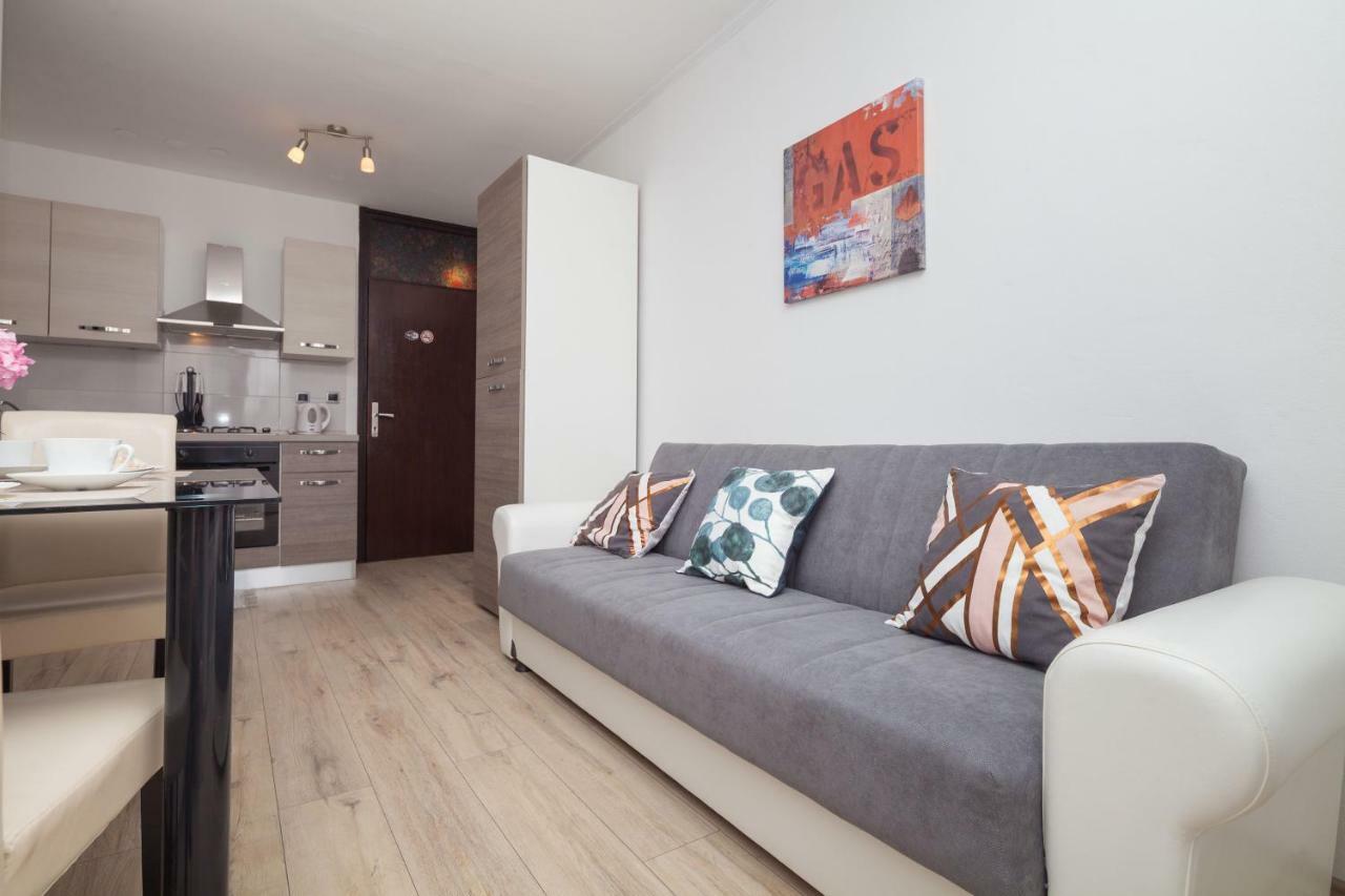 Apartman Ester Póla Kültér fotó