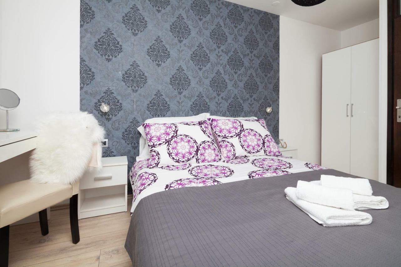 Apartman Ester Póla Kültér fotó